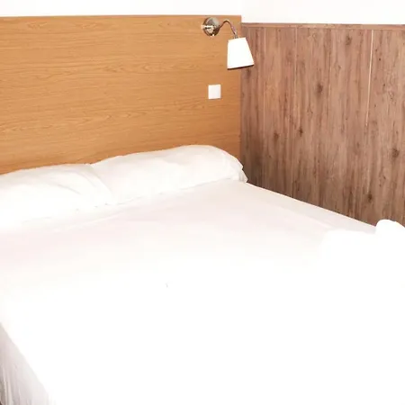 Tropical Friendly Playa del Inglés