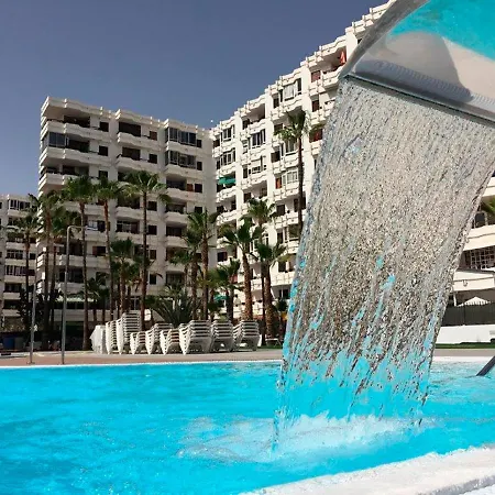 Tropical Friendly Casa vacanze