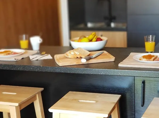 Tropical Friendly Будинок відпочинку Плайя-дель-Інглес