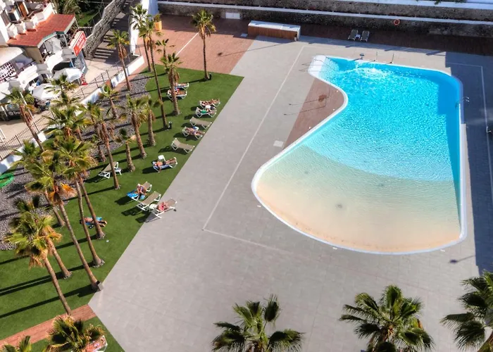 Tropical Friendly Playa del Ingles (Gran Canaria)