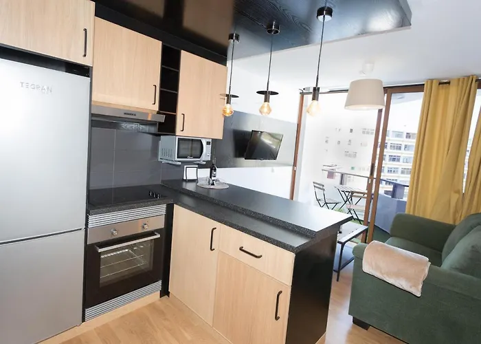 Tropical Friendly Playa del Inglés